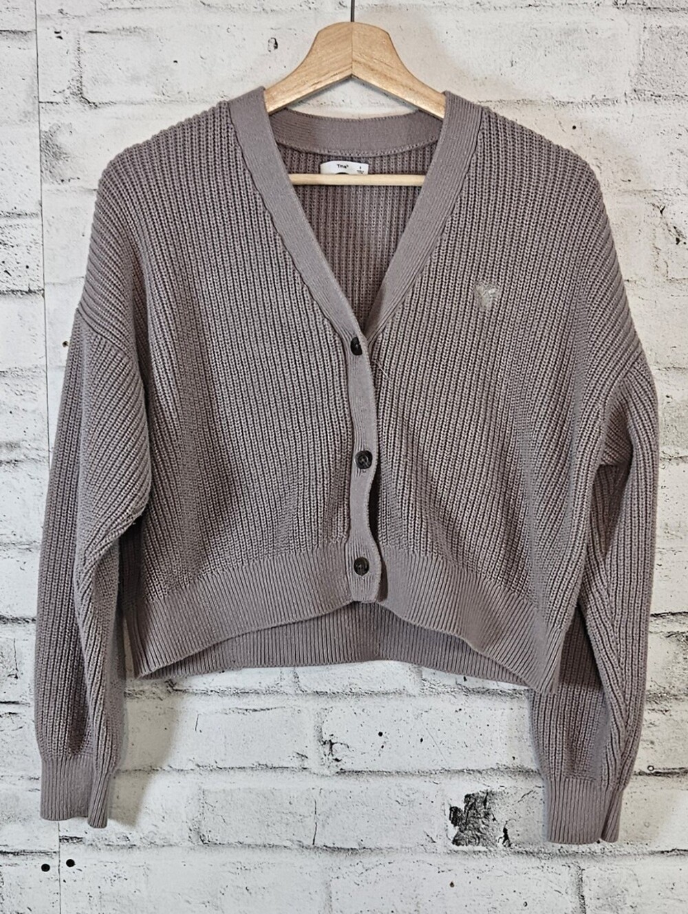 Tna Aritzia Size 2 Taupe Ribbed Knit Cropped Cardigan Oversized